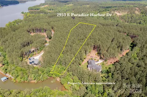 2953 E Paradise Harbor 228 Dr #228, Connelly Springs, NC 28612