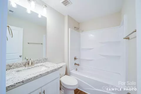 1408 Martin Luther King Jr Ave, Kannapolis, NC 28083 photo 8