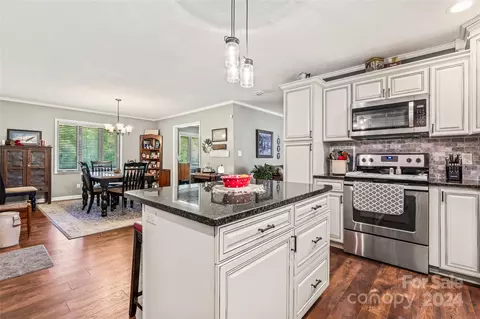 Kitchen - 5625 Bringle Ferry Rd, Salisbury, NC 28146 photo 1 of 4