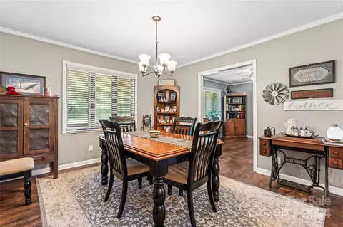 Dining - 5625 Bringle Ferry Rd, Salisbury, NC 28146 photo 1 of 3
