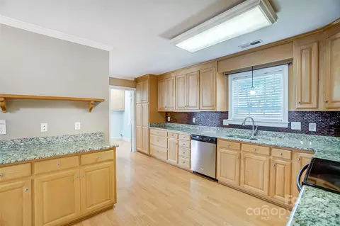 Kitchen - 6902 Honey Bee Rd, Monroe, NC 28110 photo 2 of 3