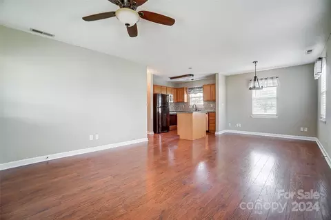 Living - 6902 Honey Bee Rd, Monroe, NC 28110 photo 6 of 8