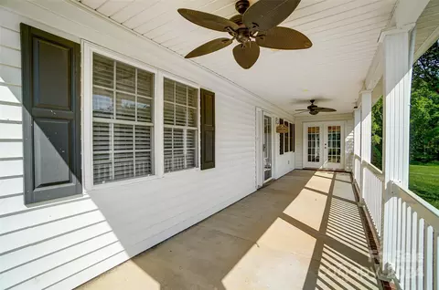 Exterior - 6902 Honey Bee Rd, Monroe, NC 28110 photo 5 of 6