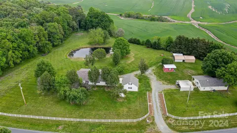 6902 Honey Bee Rd, Monroe, NC 28110