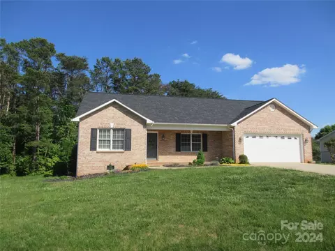 5090 Mill Pond Dr, Conover, NC 28613 photo 17
