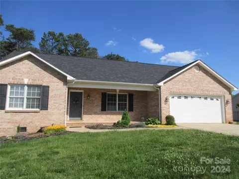 5090 Mill Pond Dr, Conover, NC 28613 photo 20