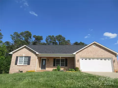 5090 Mill Pond Dr, Conover, NC 28613 photo 18