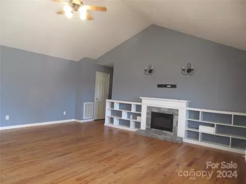 5090 Mill Pond Dr, Conover, NC 28613 photo 23