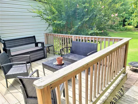 335 Lambert Dr, Lancaster, SC 29720 photo 2