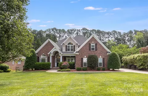 121 Henry Ln, Mooresville, NC 28117