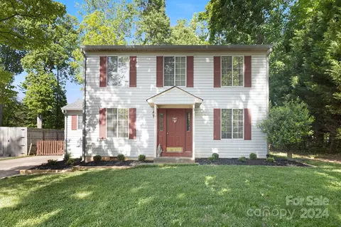 6925 Wooden Rail Ln, Mint Hill, NC 28227