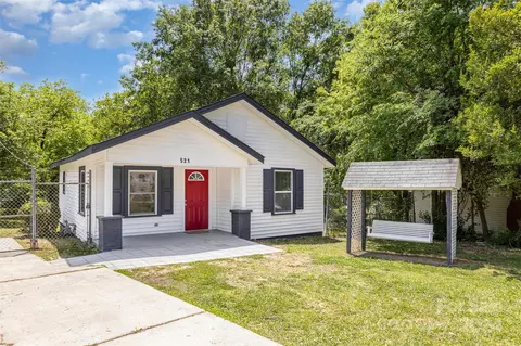521 Central Ave, Lancaster, SC 29720