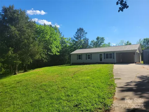 830 Long Branch Rd, Grover, NC 28073