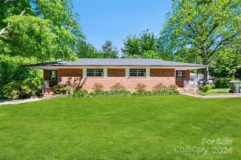 Salisbury Avenue, Spencer, NC 28159