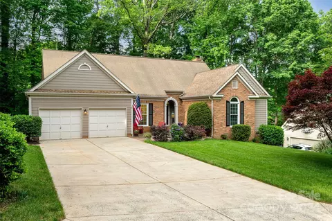 14931 Chilgrove Ln, Huntersville, NC 28078