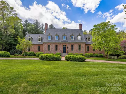 6 Cedar Chine, Asheville, NC 28803