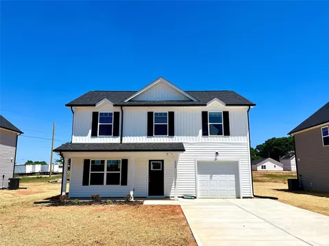 699 3rd Se St SE, Conover, NC 28613