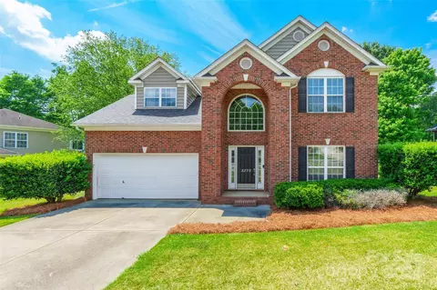 5370 Cambridge Bay Dr, Charlotte, NC 28269