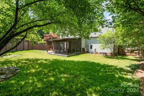 Exterior - 17200 Shadow Bark Dr, Cornelius, NC 28031 photo 11 of 11