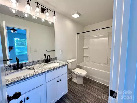 Bath - 705 3rd Se St SE, Conover, NC 28613 photo 2 of 3