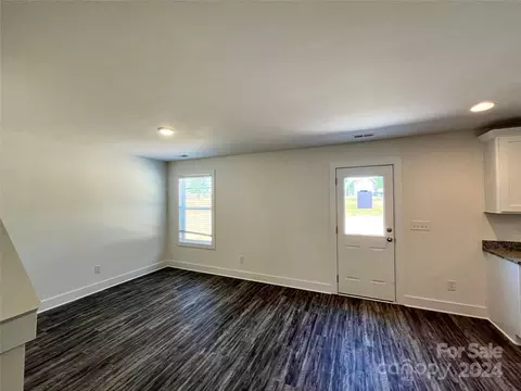 Living - 705 3rd Se St SE, Conover, NC 28613 photo 3 of 4