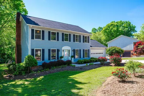 2120 21st Ne St NE, Hickory, NC 28601