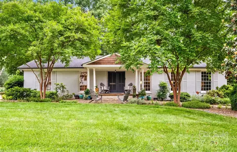 4308 Brookfield Dr, Charlotte, NC 28210