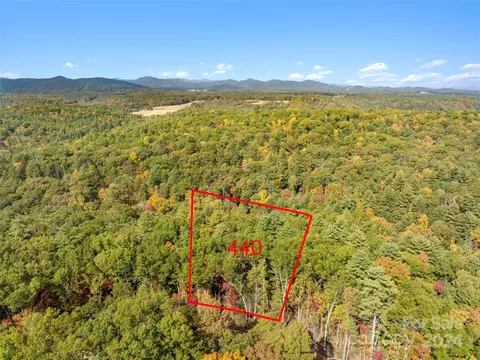 176 Emerald Necklace 440 Dr #440, Asheville, NC 28803