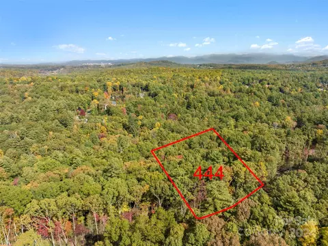 192 Emerald Necklace 444 Dr #444, Asheville, NC 28803