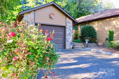 Exterior - 22 Eagle Run, Brevard, NC 28712 photo 7 of 8