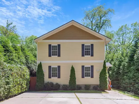 41 Walnut Ln, Asheville, NC 28804