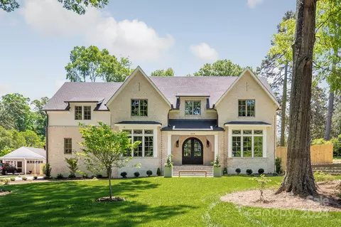 5414 Finsbury Pl, Charlotte, NC 28211