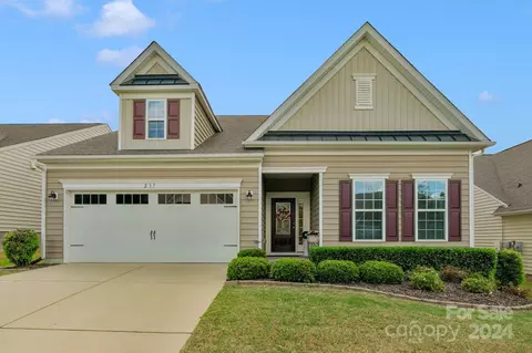 237 Fordham Ct, Lancaster, SC 29720