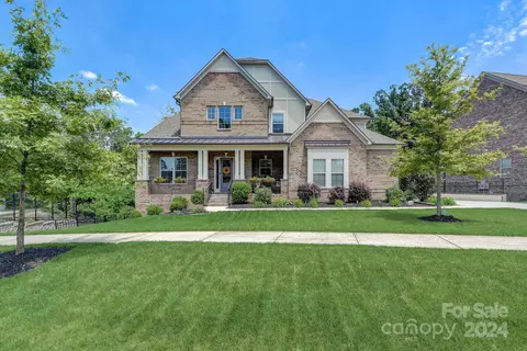 8606 Tosomock Ln, Huntersville, NC 28078