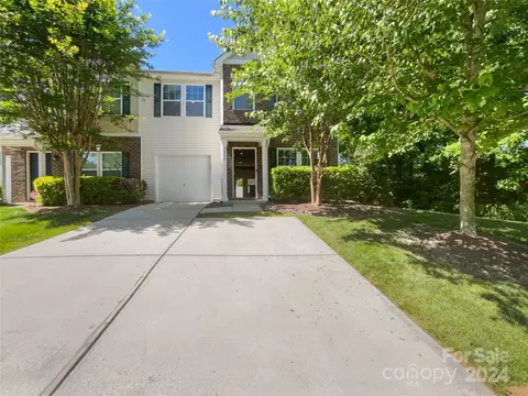 2006 Oxford Hts, Fort Mill, SC 29715