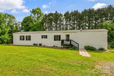 3836 River Rd, Hickory, NC 28602 photo 10