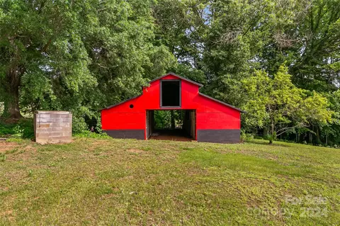 3836 River Rd, Hickory, NC 28602 photo 18