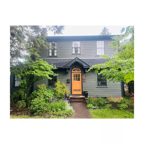 5 Woodley Ave, Asheville, NC 28804