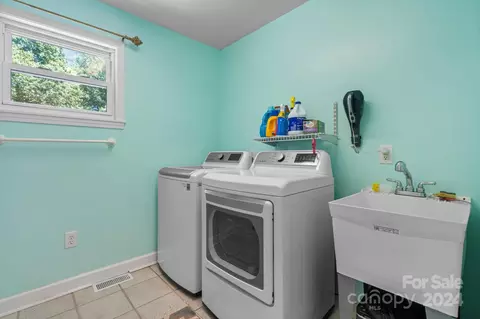 301 Garrison Rd, Morganton, NC 28655 photo 36
