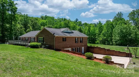301 Garrison Rd, Morganton, NC 28655 photo 10