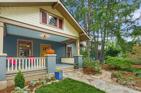 55 Henrietta St, Asheville, NC 28801
