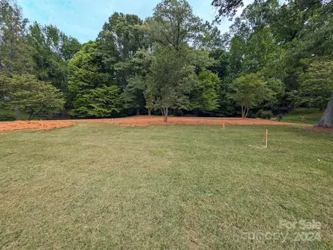 630 Martin Luther King Jr 1 Rd #1, Mocksville, NC 27028