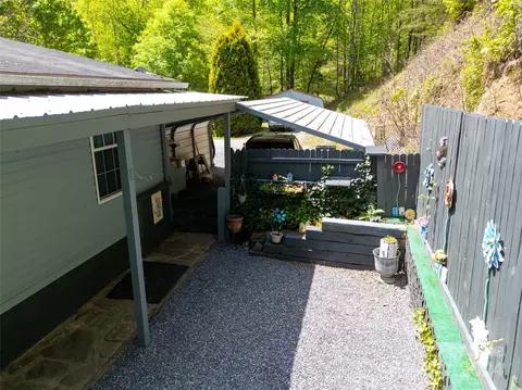 Exterior - 122 Andjen Valley Rd, Sylva, NC 28779 photo 7 of 8