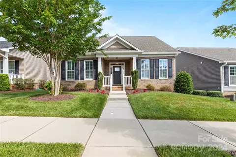 11727 Meetinghouse Dr, Cornelius, NC 28031
