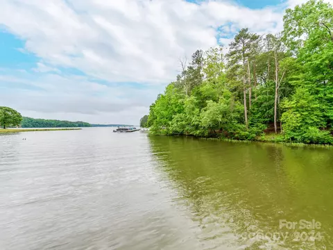 View/Area - 49452 River Run Rd, Albemarle, NC 28001 photo 1 of 4