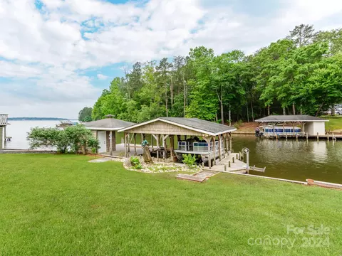 Exterior - 49452 River Run Rd, Albemarle, NC 28001 photo 2 of 13
