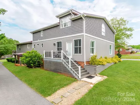 Exterior - 49452 River Run Rd, Albemarle, NC 28001 photo 3 of 13