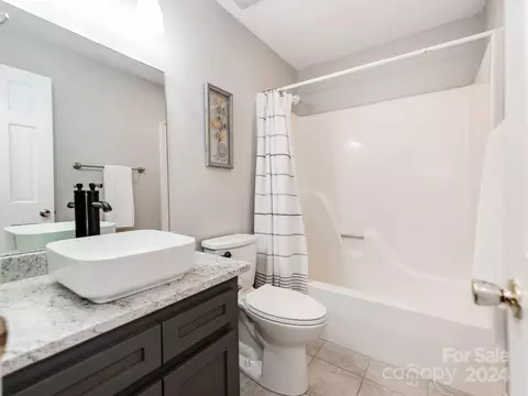 Bath - 49452 River Run Rd, Albemarle, NC 28001 photo 2 of 3