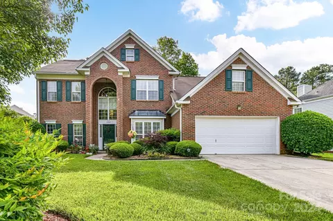12512 Cedar Post Ln, Charlotte, NC 28215