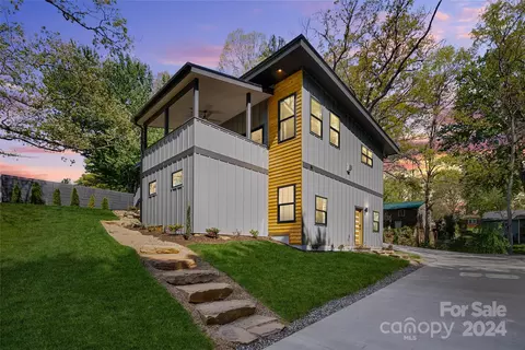 7 Wildwood Park Knl, Weaverville, NC 28787